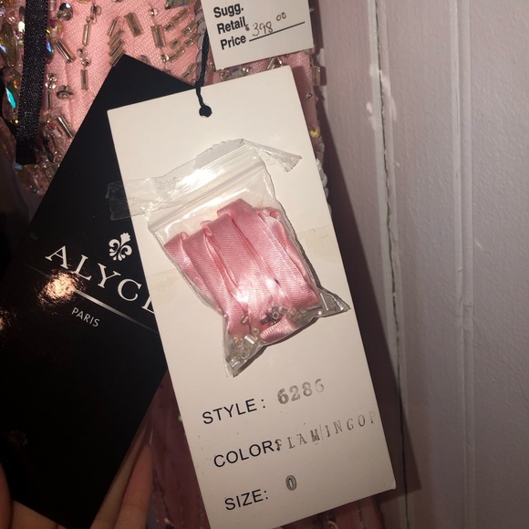 Prom dress - Picture 5 of 8